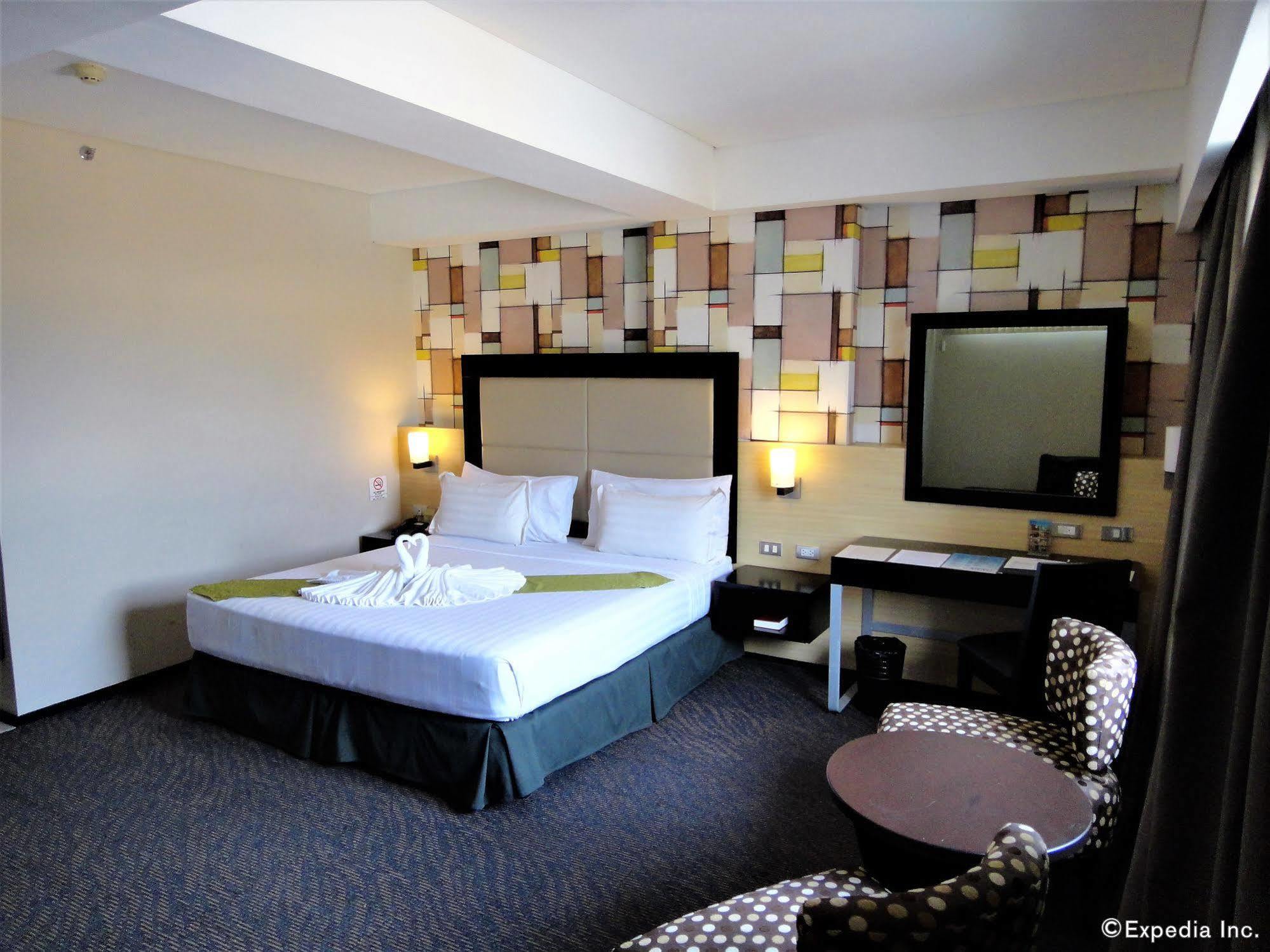קגיאן דה אורו Mallberry Suites Business Hotel מראה חיצוני תמונה